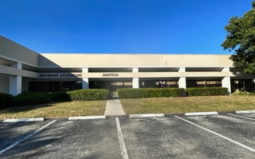 75,000 ft.² Office Building For Sale in South Perimeter Rd, Fort Lauderdale, FL