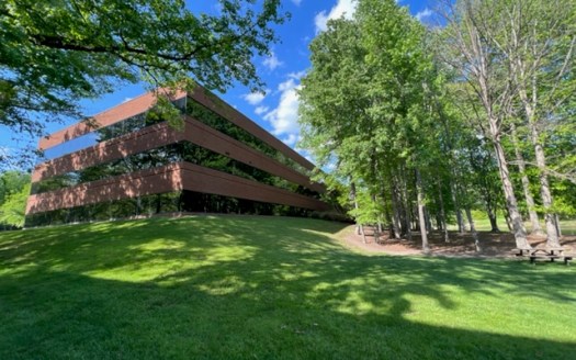11 Professional and Office Spaces at 804-808-812 Moorefield Park Dr., Richmond, VA 23236