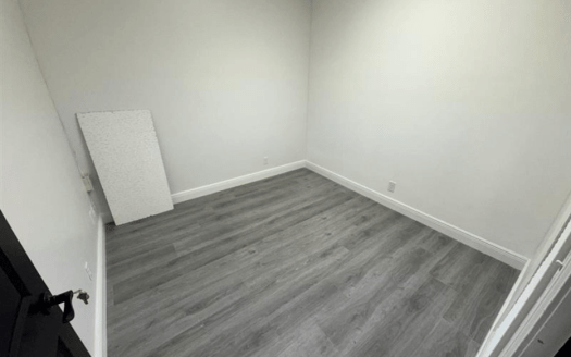 150 SF Suite 501 L Professional and Medical Office Space at 2328 10th Ave N, Lake Worth, FL 33461