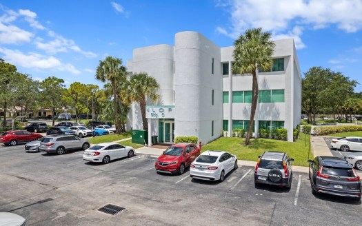 (LEASED) 1036 SF Suite 206 E Professional and Medical Office Space at 8895 N Military Trl, Palm Beach Gardens, FL 33410