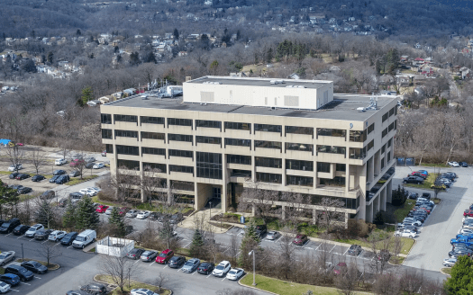 2229 SF Suite 595 Professional and Medical Office Space at 750 Holiday Dr., Pittsburgh, PA 15220
